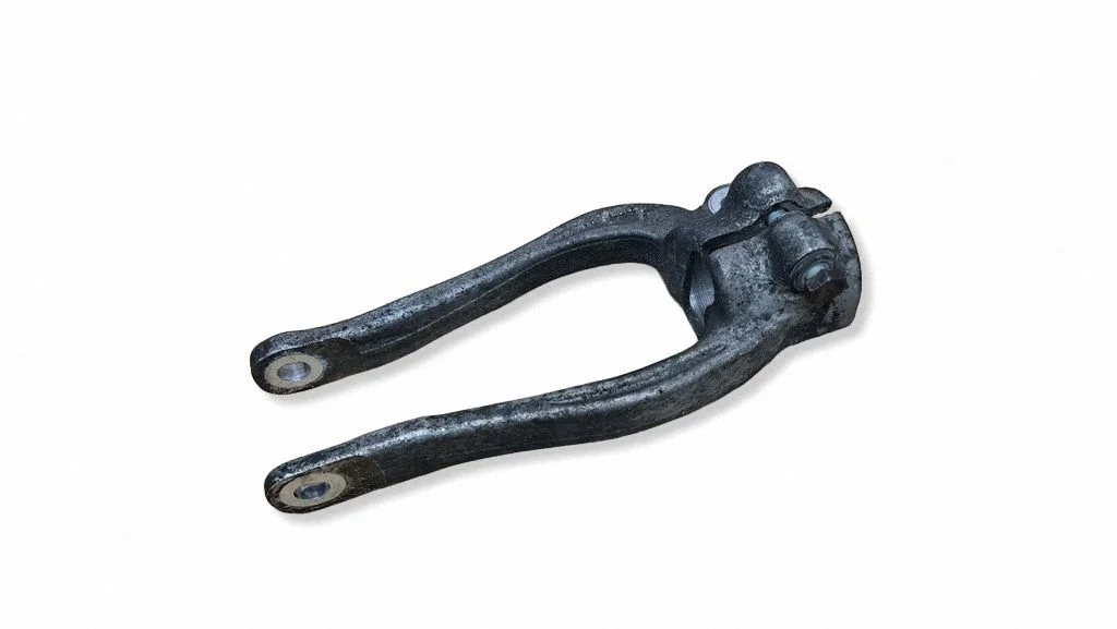 Lower shock absorber bracket – BMW 5 Series G30 G31 G38 (2016-)
