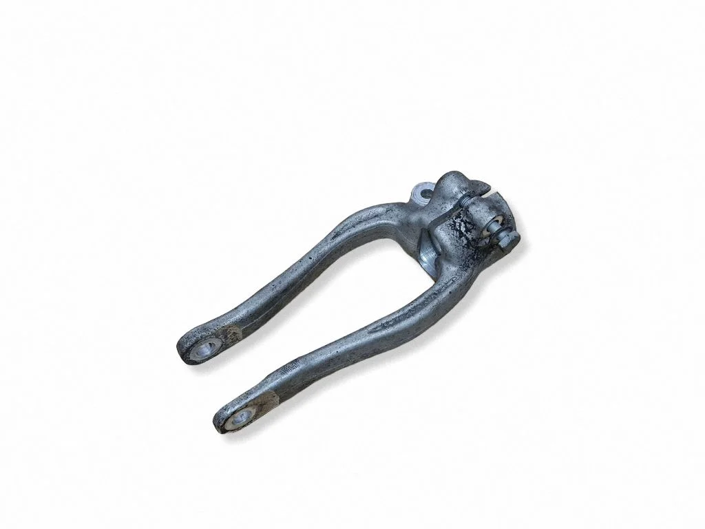 Lower shock absorber bracket – BMW 5 Series G30 G31 G38 (2016-)