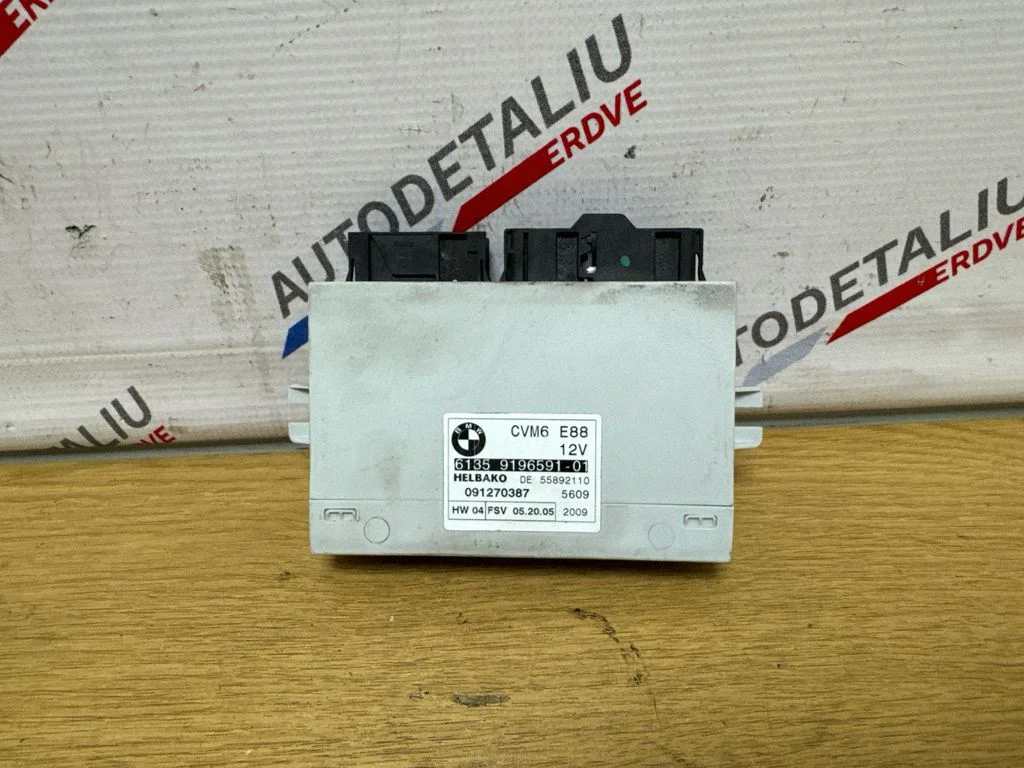 Convertible roof control unit – BMW 1 Series E82 E88 (2007-2014)