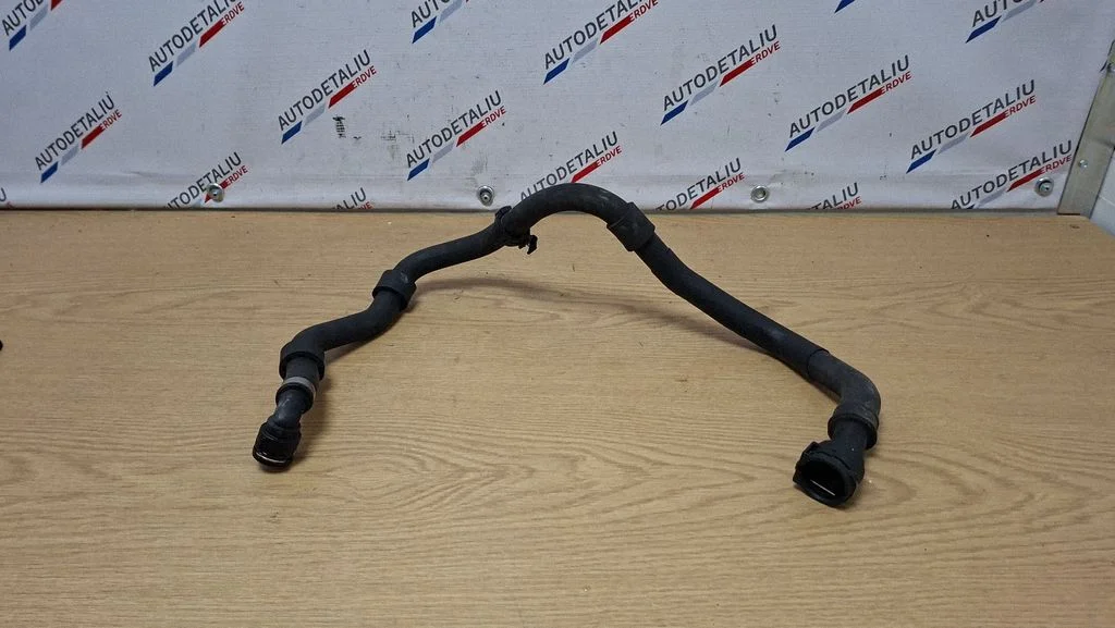 Elektromobiļa motora dzesēšanas šļūtenes/caurules 7645523