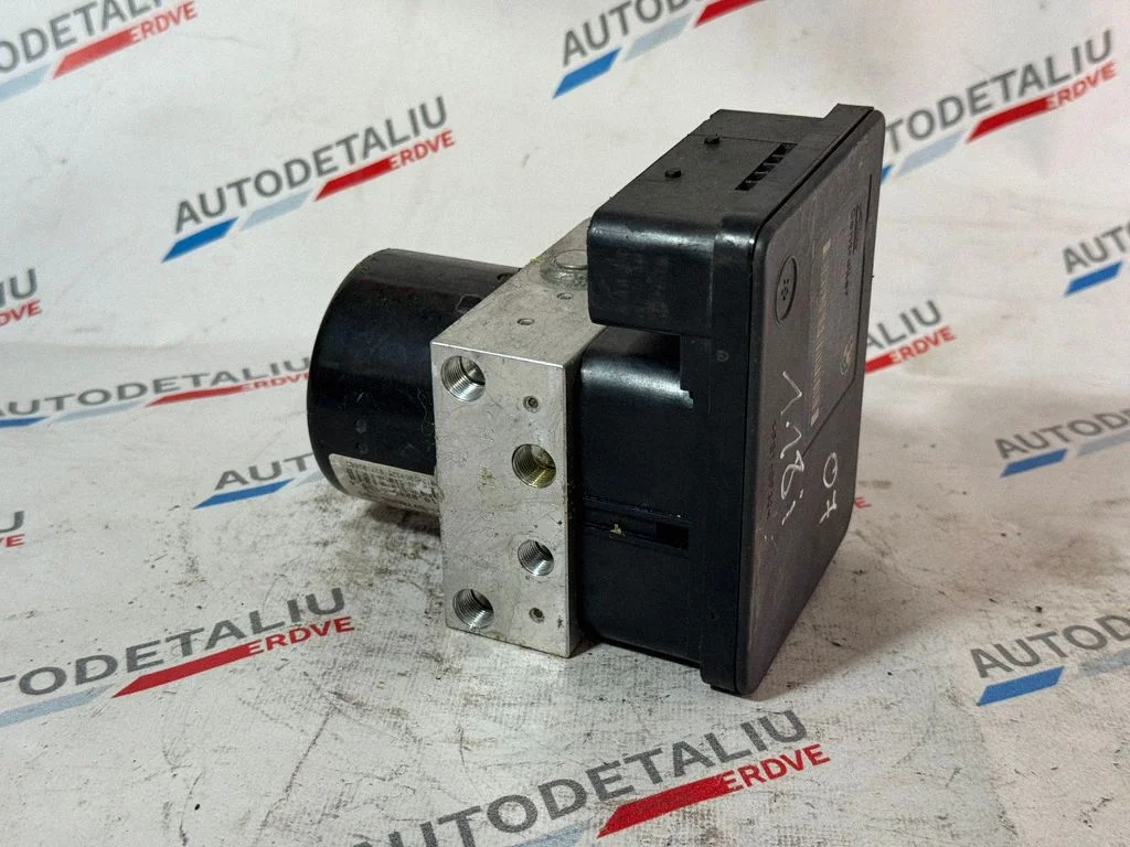 ABS block – BMW 1 Series E82 E88 (2007-2014)