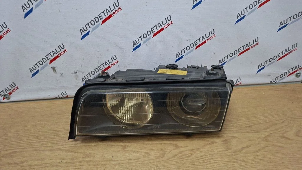 Priekšējais lukturis 0301043271