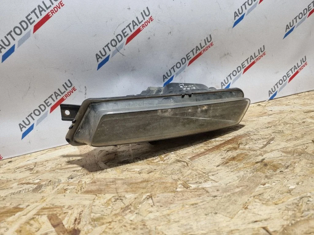 Halogen przedni 7164855