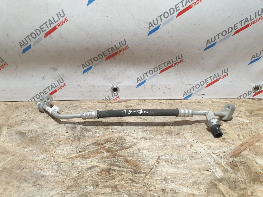 Air conditioning (A/C) pipe/hose – BMW i3 (2013-)