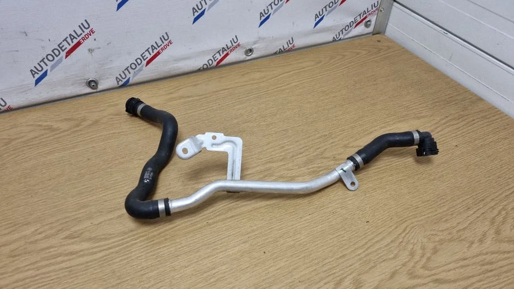 Engine coolant pipe/hose – BMW 3 Series G20 G21 (2019-)