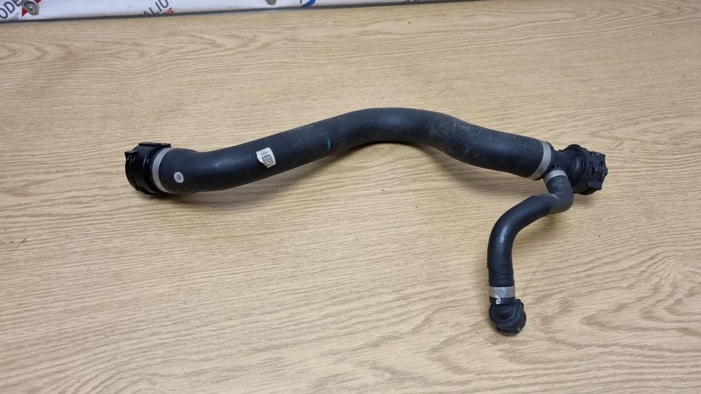 Engine coolant pipe/hose – BMW 3 Series G20 G21 (2019-)