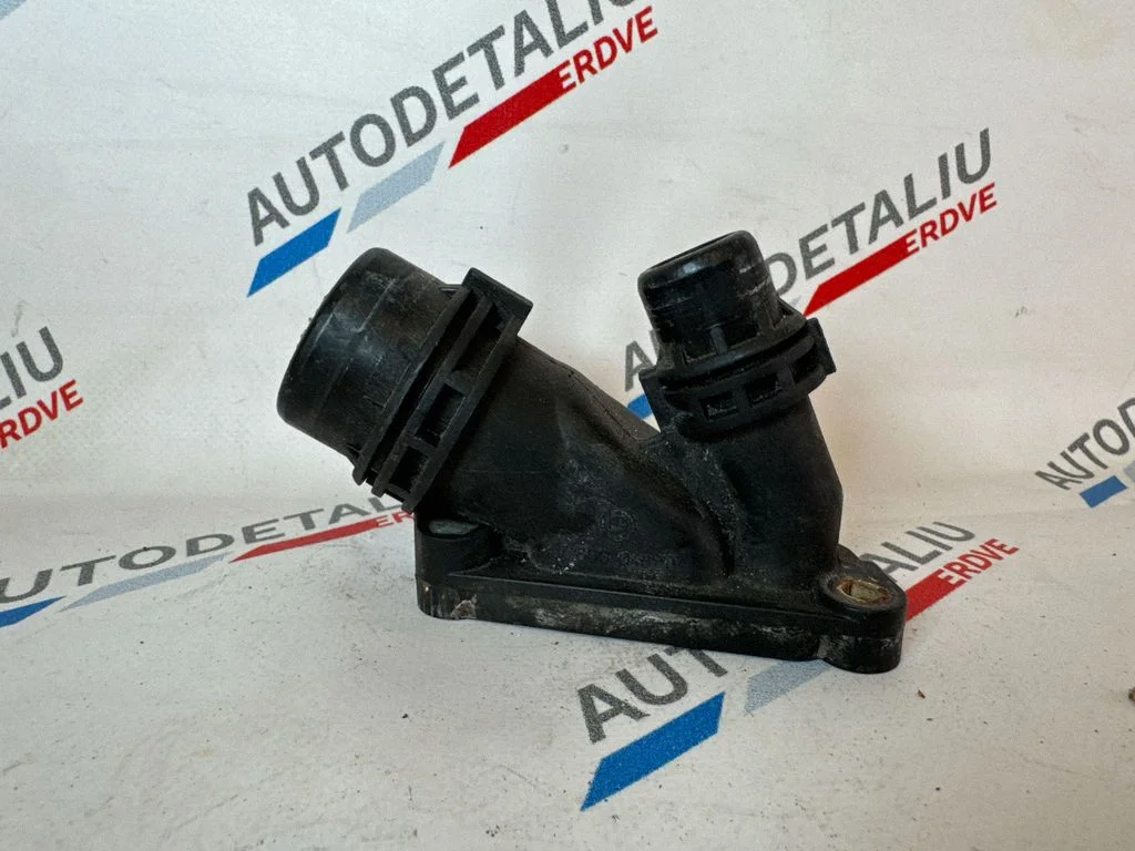Engine coolant pipe/hose – BMW 5 Series F10 F11 (2009-2016)
