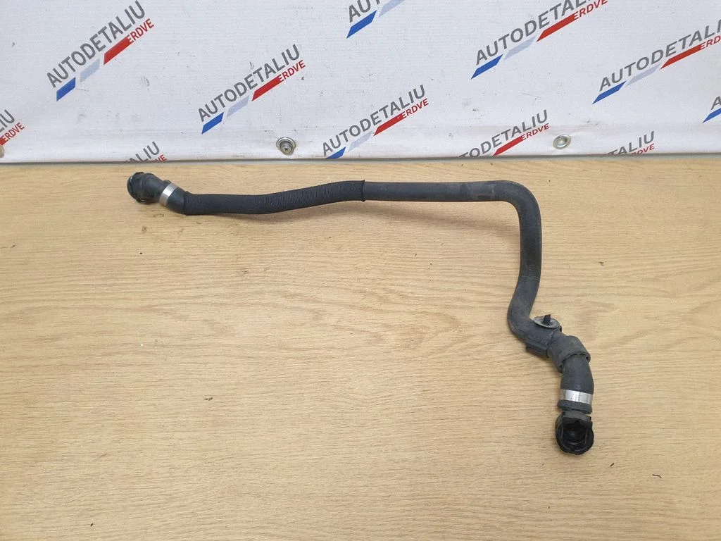 Motora dzesēšanas caurule (-es)/šļūtene (-es) 8513604