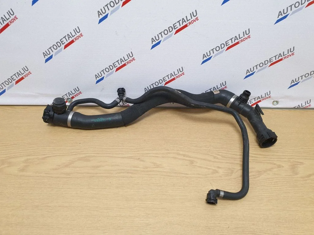 Motora dzesēšanas caurule (-es)/šļūtene (-es) 8602027