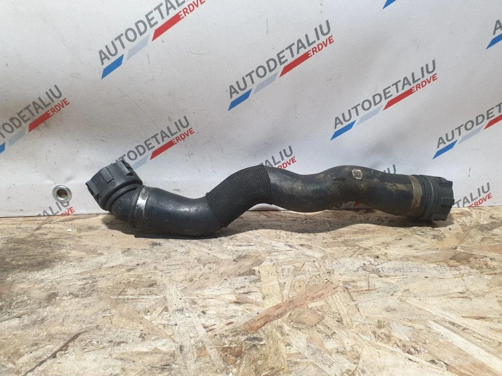 Motora dzesēšanas caurule (-es)/šļūtene (-es) 8602638