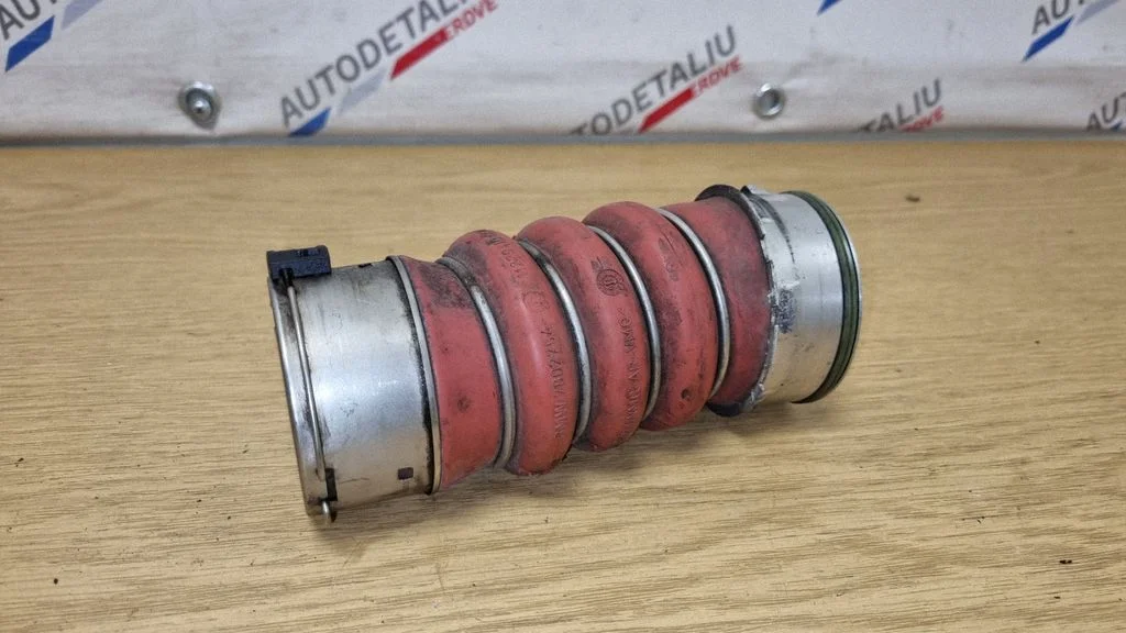 Intercooler hose/pipe – BMW 1 Series E81 E87 (2004-2011)