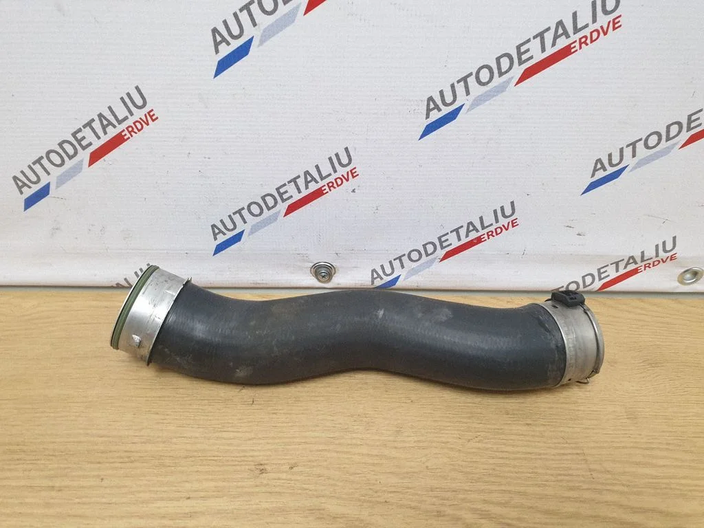 Starpdzesētāja šļūtene (-es)/ caurule (-es) – BMW 3. sērija E92 E93 (2005-2014)