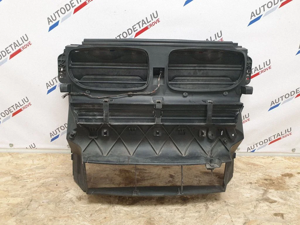 Radiaatori tugipaneel 7222953