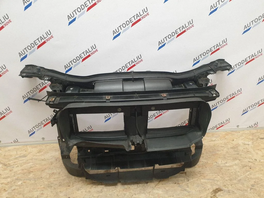 Radiatoru panelis 2990178