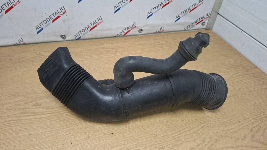 Air intake duct part – BMW 5 Series E39 (1996-2003)