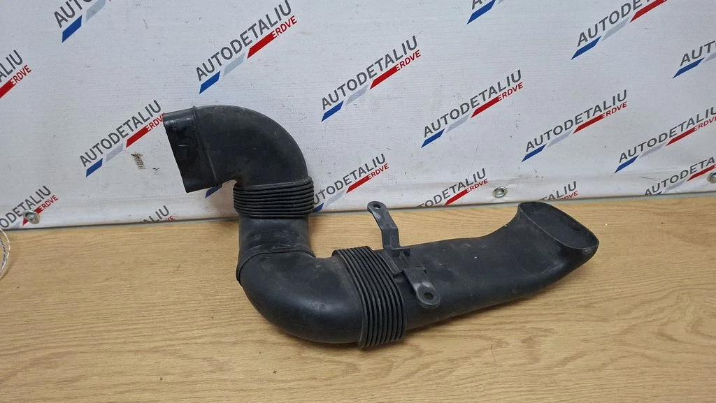 Air intake duct part 7799364