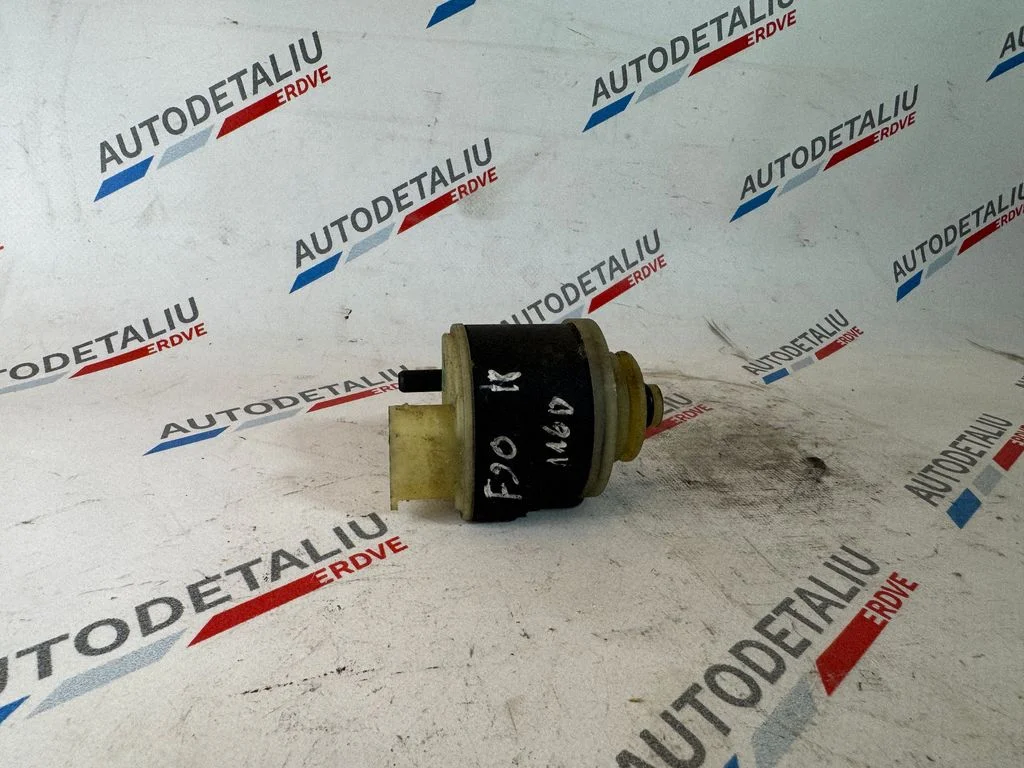 Kütusefiltri soojendi – BMW 1-seeria F20 F21 (2011-2019)
