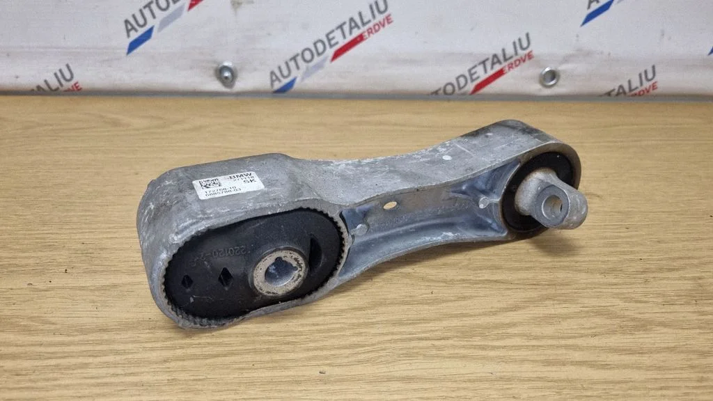 Dzinēja spilvens – BMW X1 F48 F49 (2015-2022)