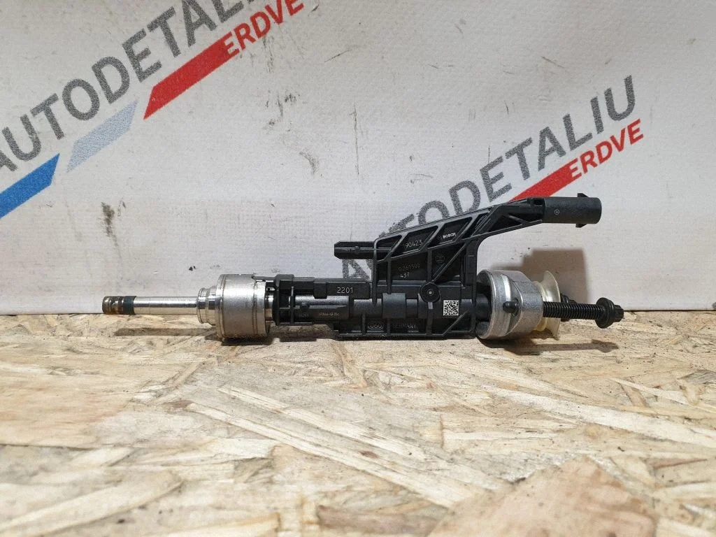 Fuel injector – BMW X1 F48 F49 (2015-2022)