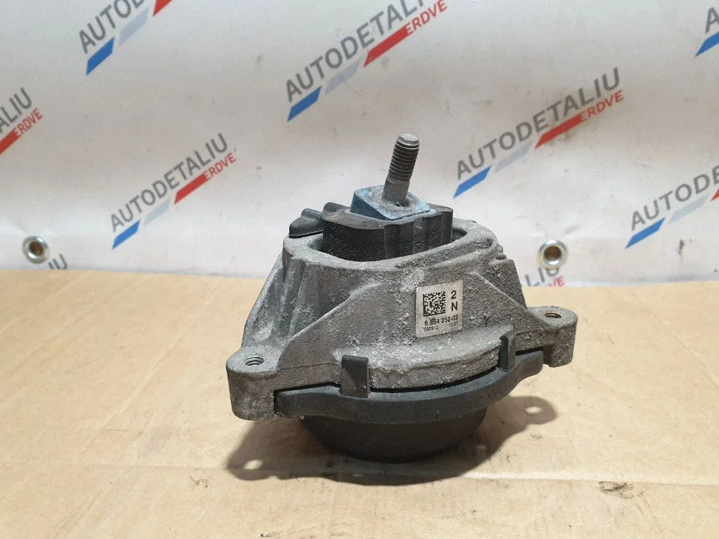Dzinēja spilvens – BMW 1. sērija F20 F21 (2011-2019)
