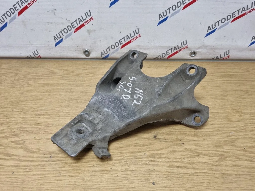 Mootori kinnituskronstein – BMW 5-seeria E60 E61 (2004-2010)