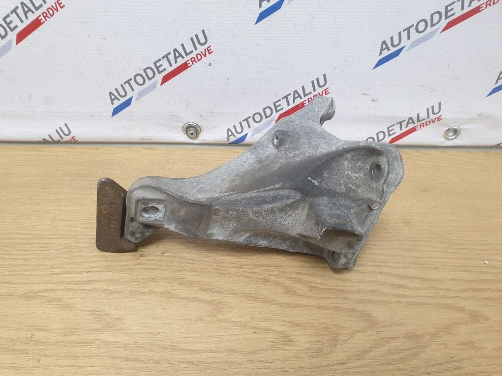 Mootori kinnituskronstein – BMW 3-seeria E92 E93 (2005-2014)