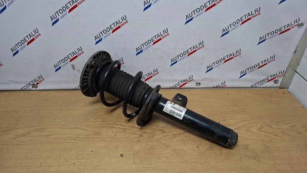 Amortyzator przedni – BMW Seria 4 F32 F33 (2013-2020)