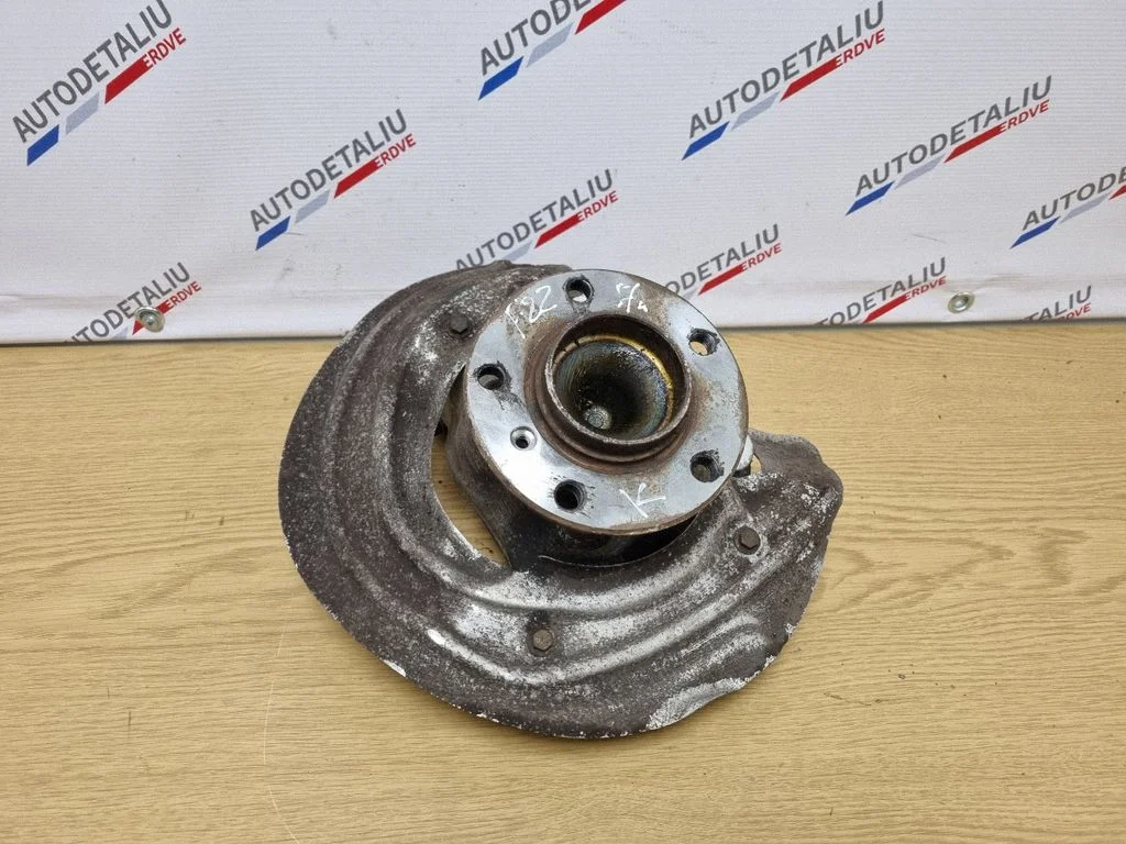 Priekšējā rumba 6792285