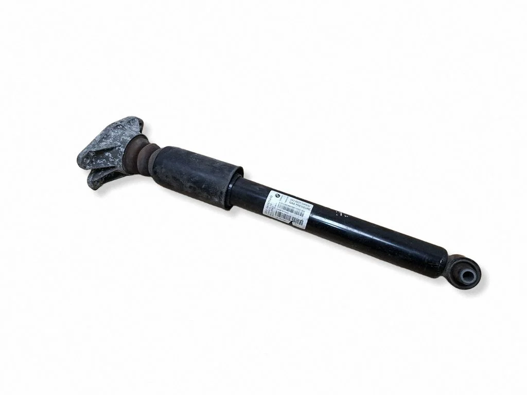 Amortyzator tylny – BMW Seria 3 F30 F35 F31 (2012-2018)
