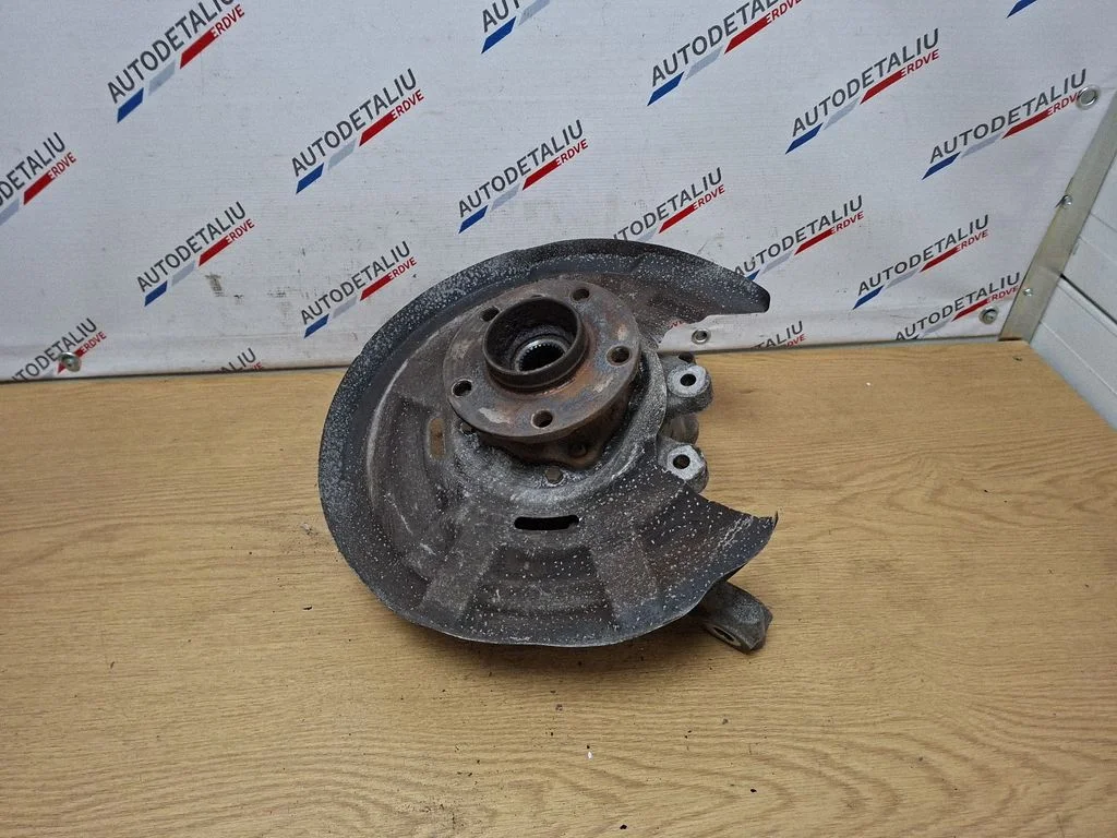 Rear wheel hub – BMW 6 Series F12 F13 (2010-2018)