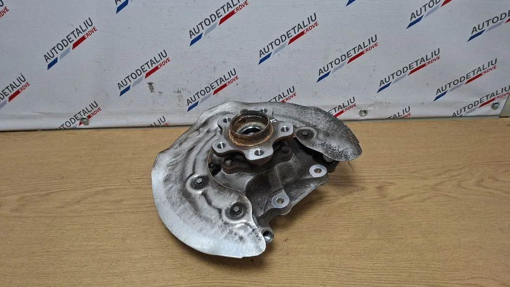 Tagumine rumm 6871029