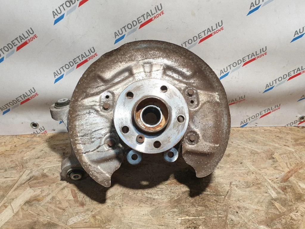 Aizmugurējā rumba 6863444