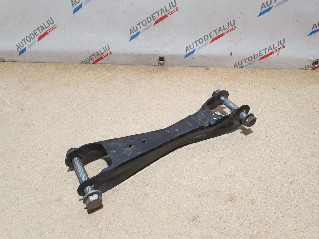 Rear control arm – BMW i3 (2013-)