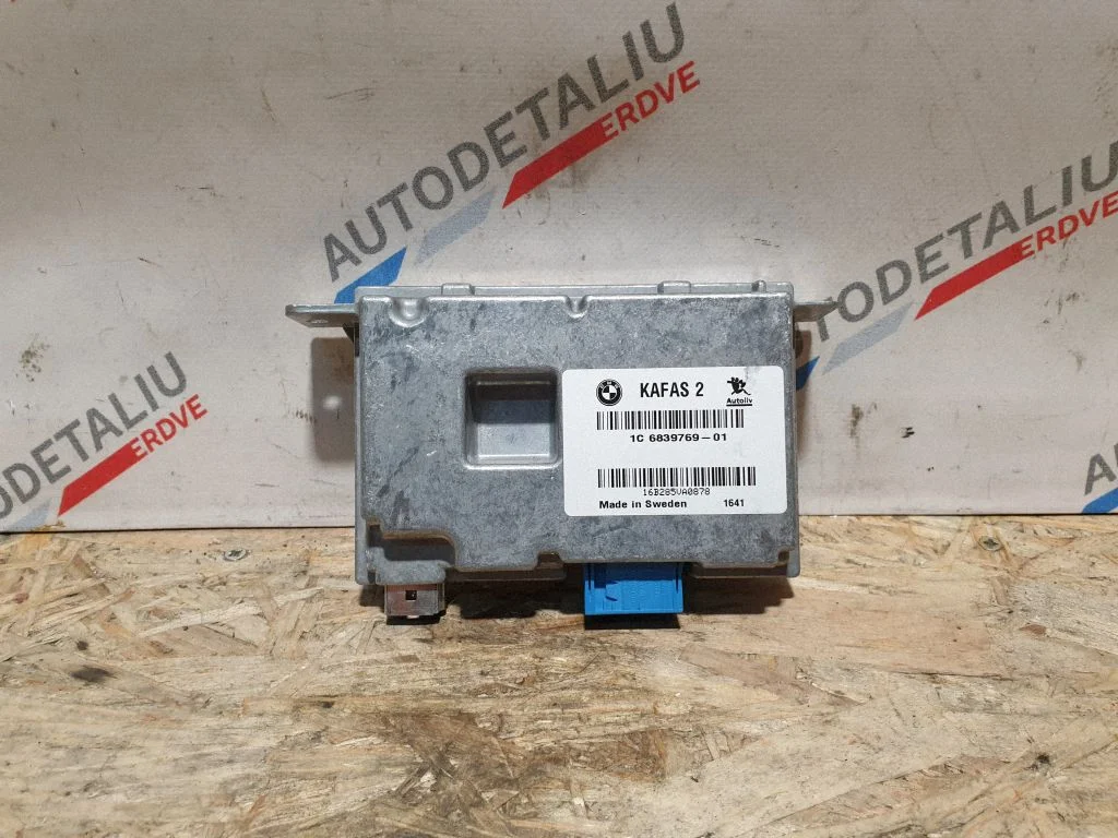 Camera control unit module 6839769