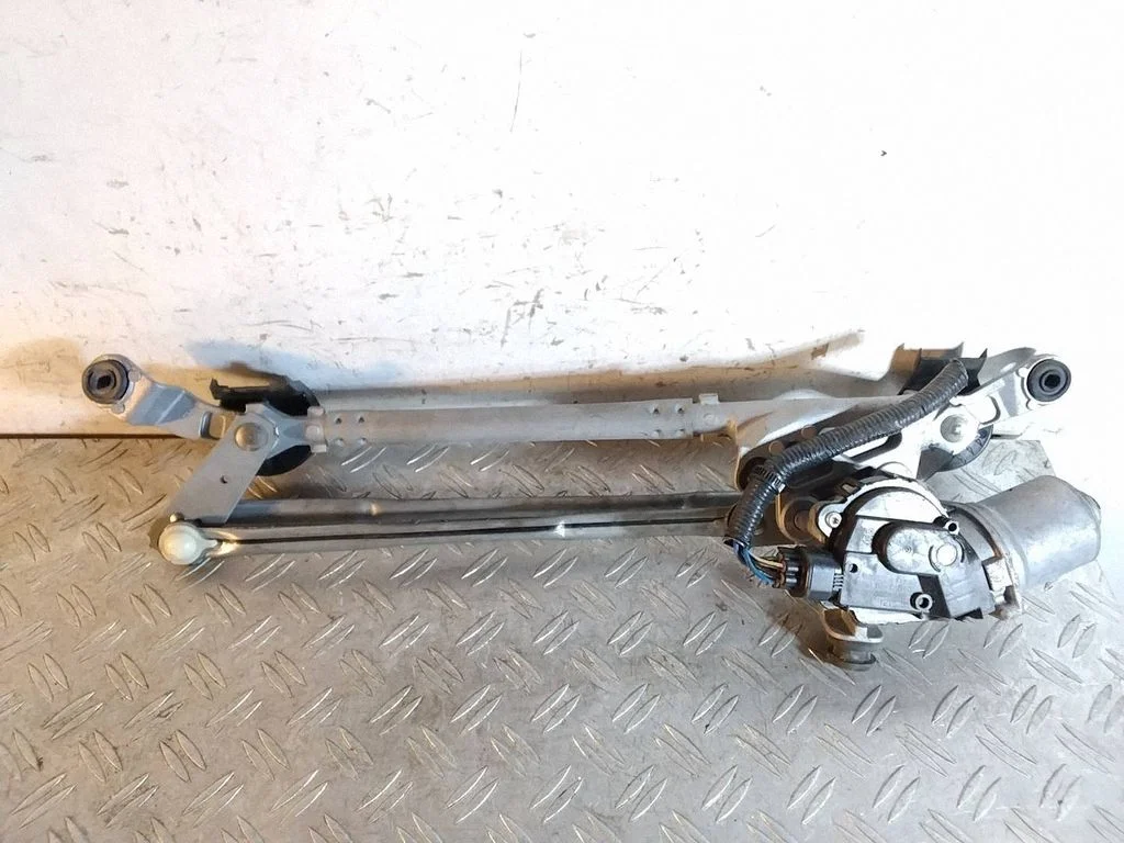 Front wiper linkage – Lexus NX (2014-2021)