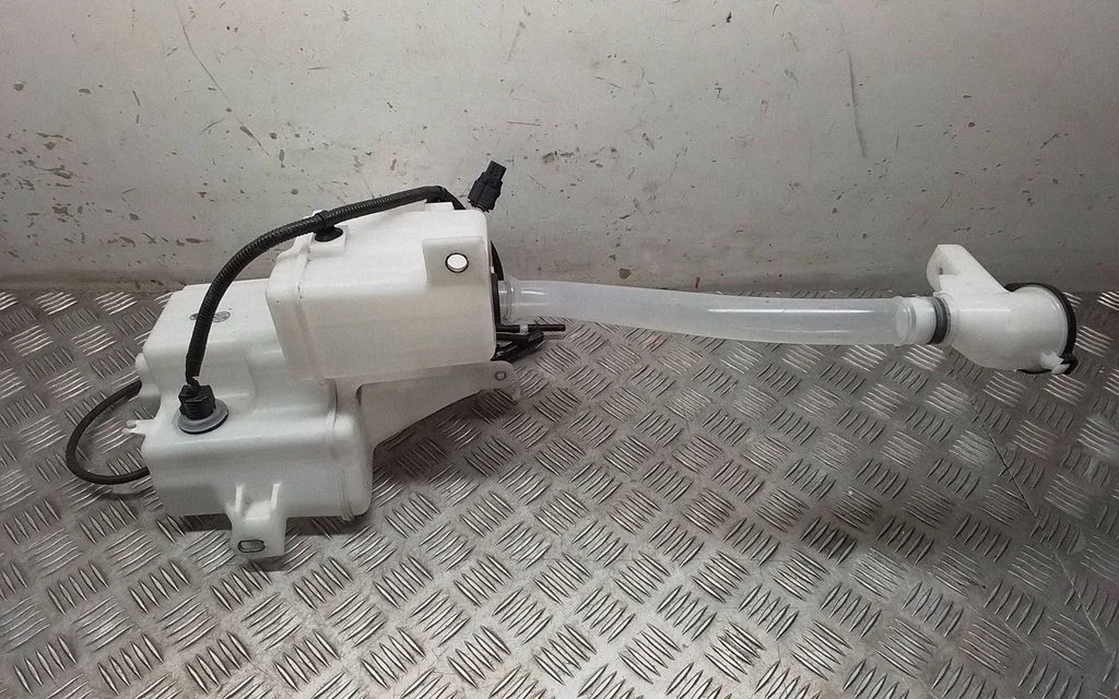 Windshield washer fluid reservoir/tank – Lexus NX (2021-)