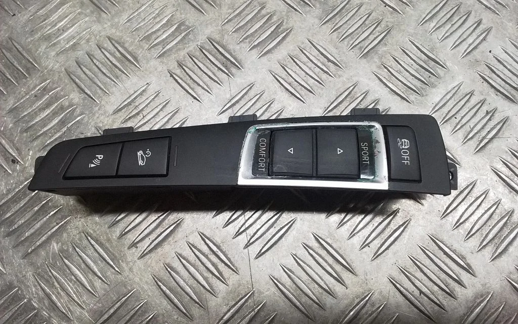Multifunctional control switch/knob – BMW 5 Series F10 F11 (2009-2016)