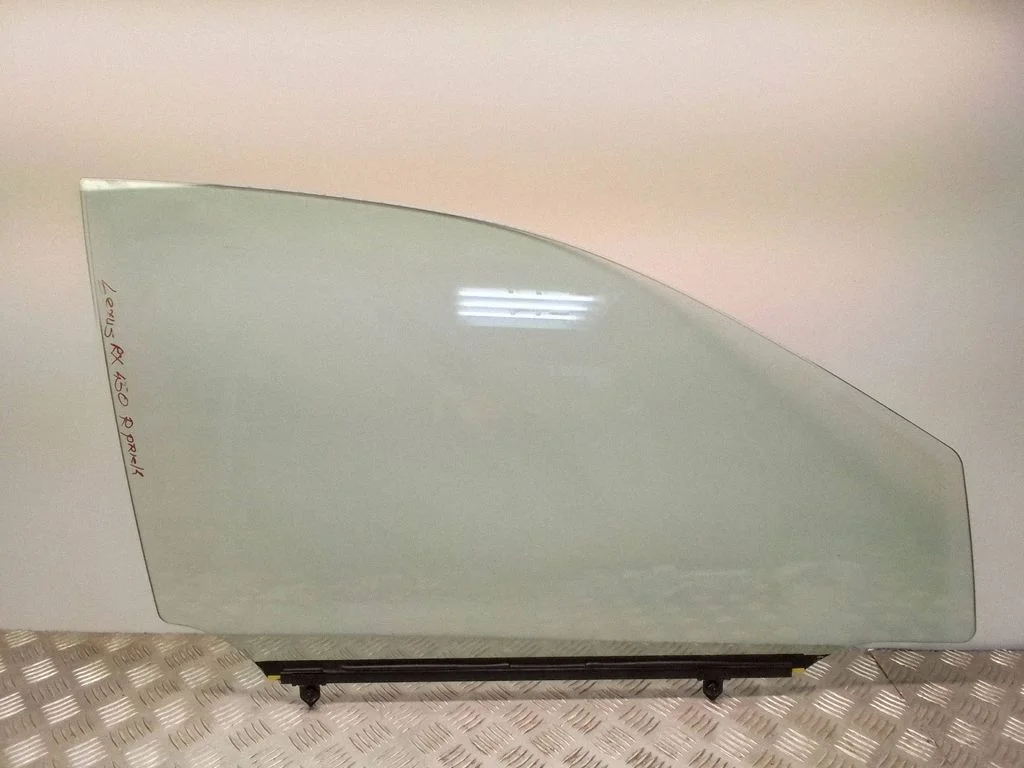 Front door window glass four-door – Lexus RX 450H (2016-)