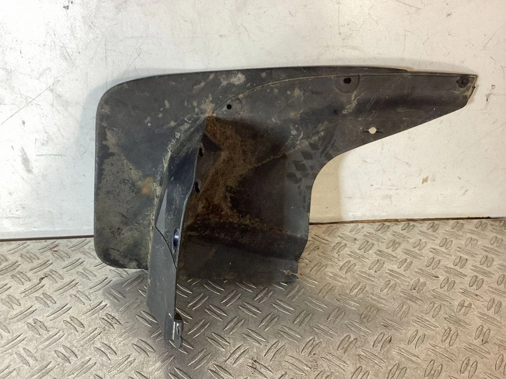 Rear mudguard – Toyota Land Cruiser (J150) (2009-)