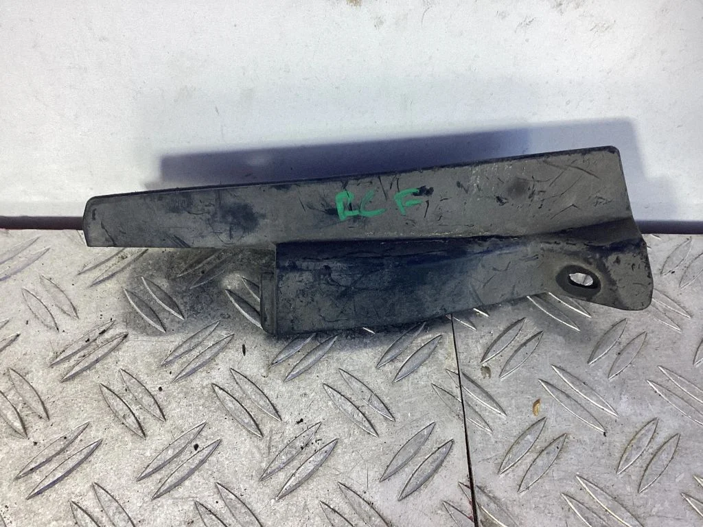 Rear mudguard – Lexus RC (2014-)
