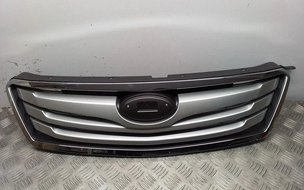 Esivõre – Subaru Legacy (2010-2016)