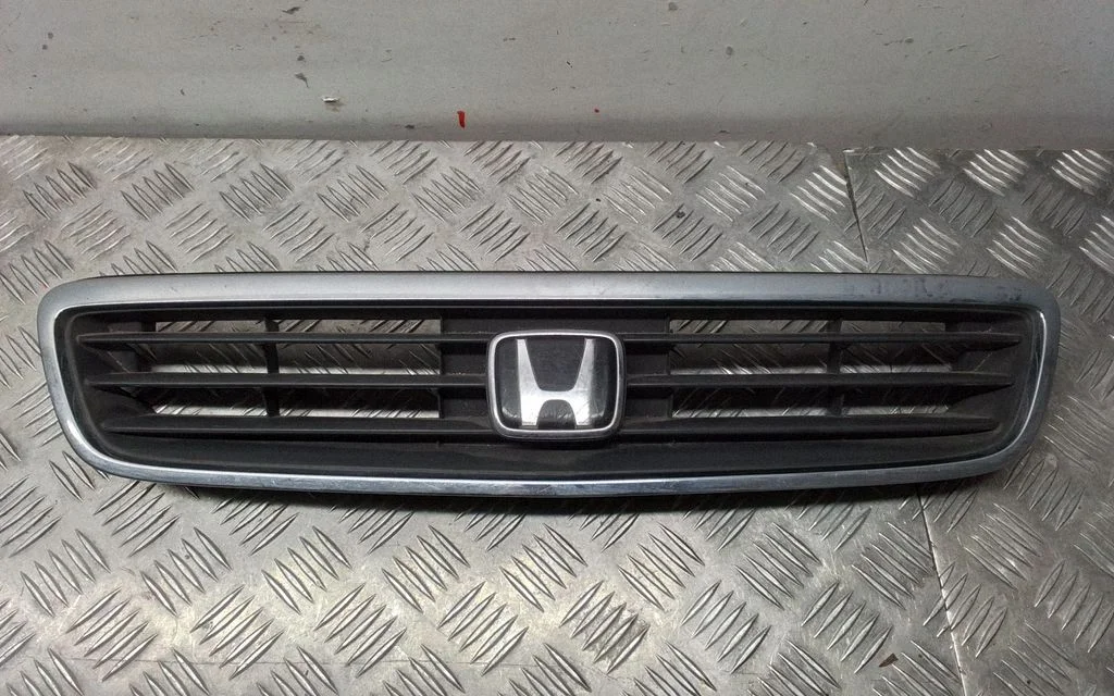 Esivõre – Honda Legend (1991-1996)
