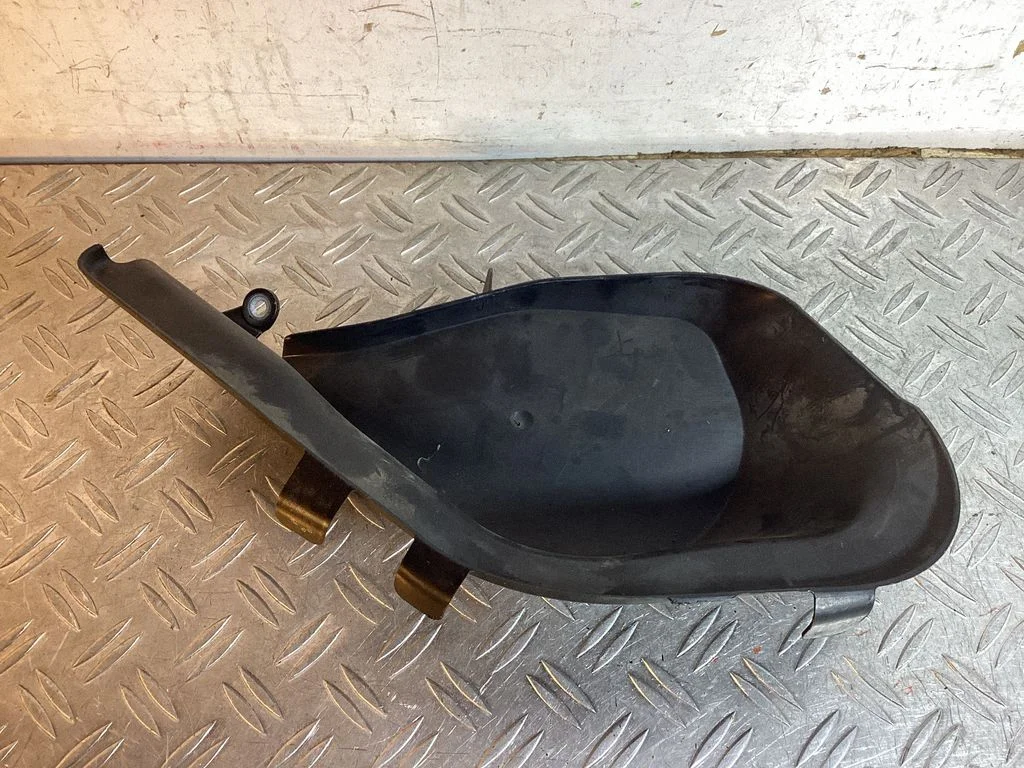 Fuse box cover – Porsche Cayenne (92A) (2010-2017)