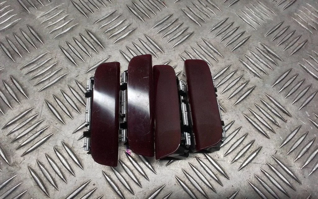 Muu salongiosa – Porsche Macan (95B) (2019-)