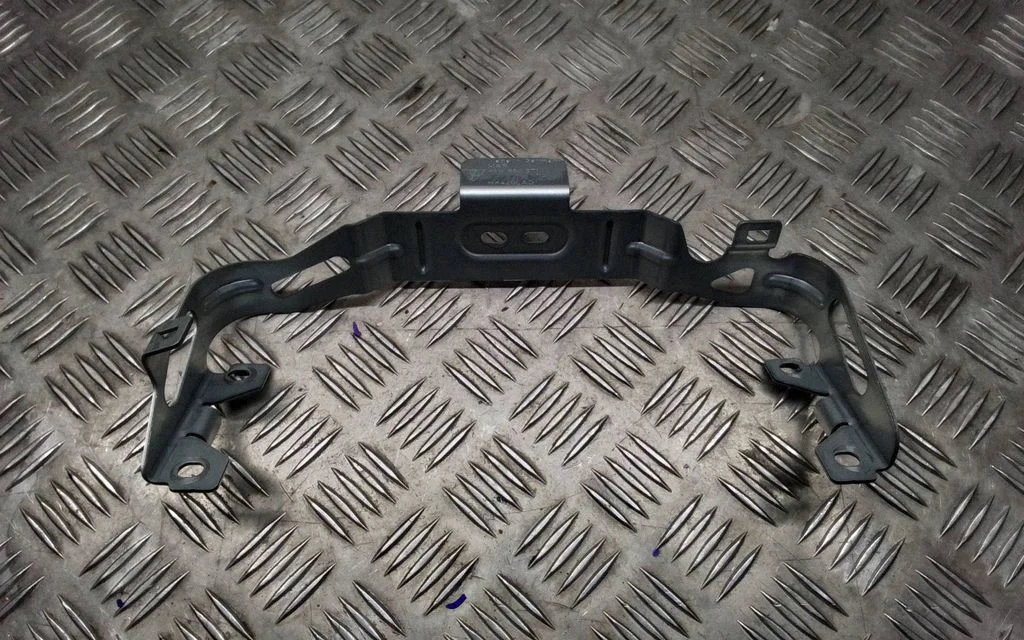 Muu salongiosa – Porsche Macan (95B) (2019-)