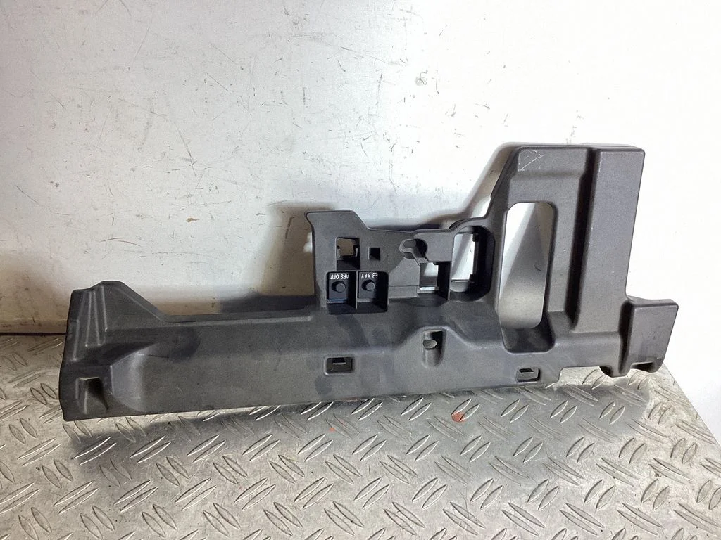 Other dashboard part – Lexus GS 250 350 300H 450H (2013-)