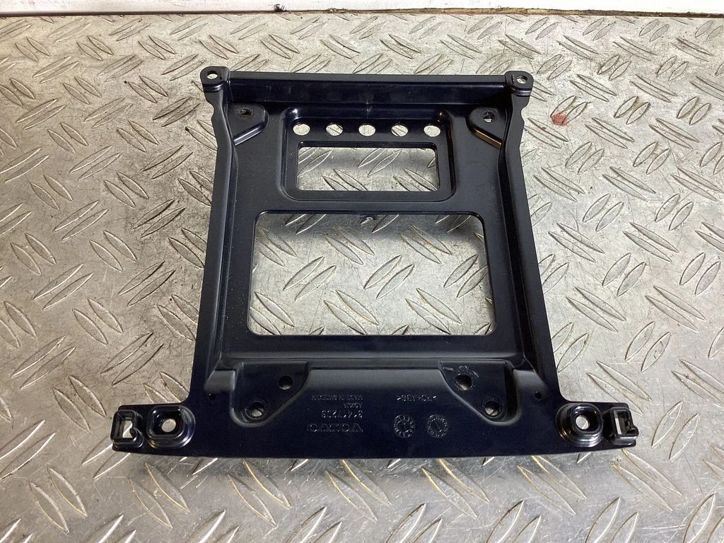 Other dashboard part – Volvo S90, V90 (2016-)