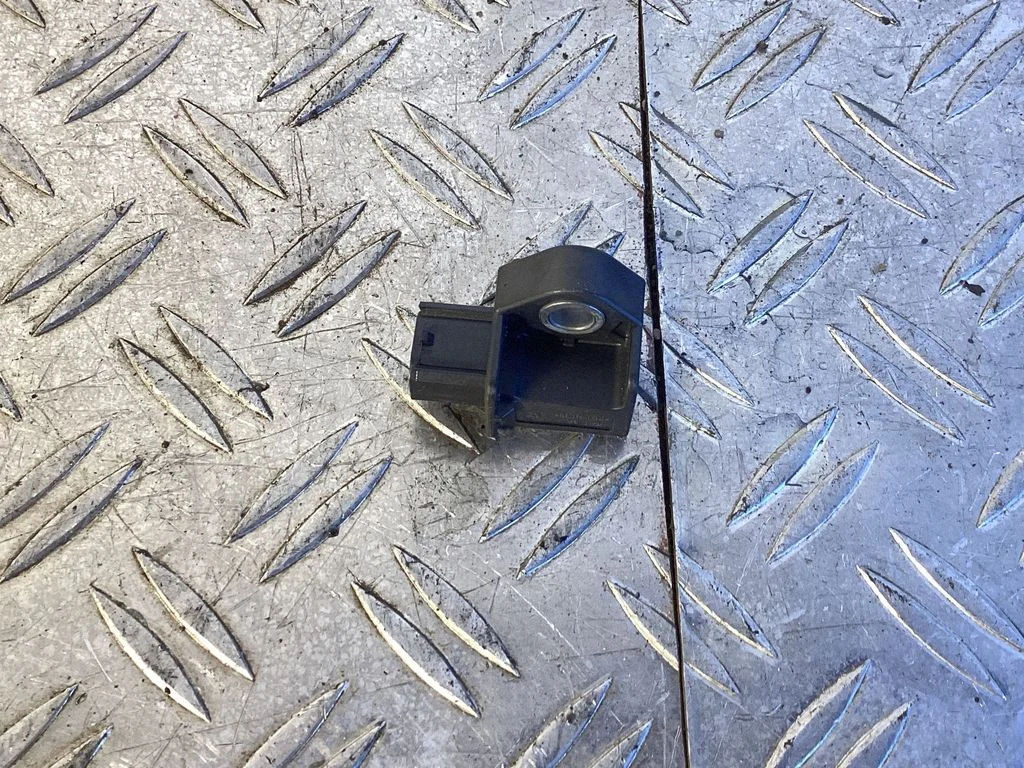 Airbag deployment crash/impact sensor – KIA Niro (2022-)