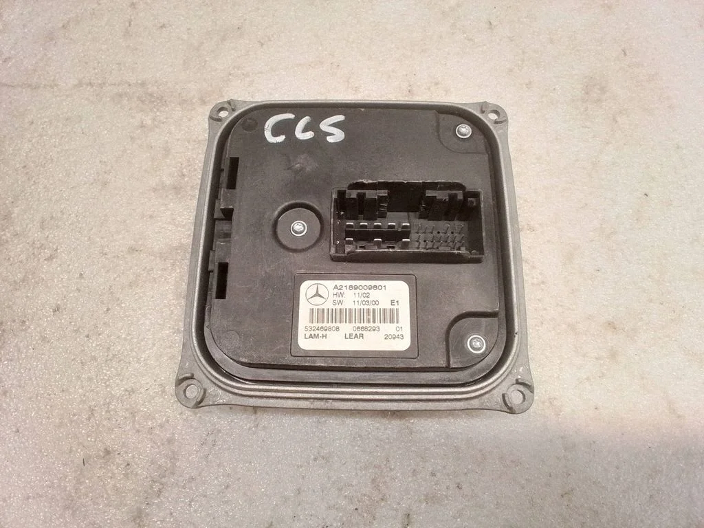 Tule plokk (ksenoonplokk) – Mercedes-Benz CLS-klass C218 X218 (2011-2017)
