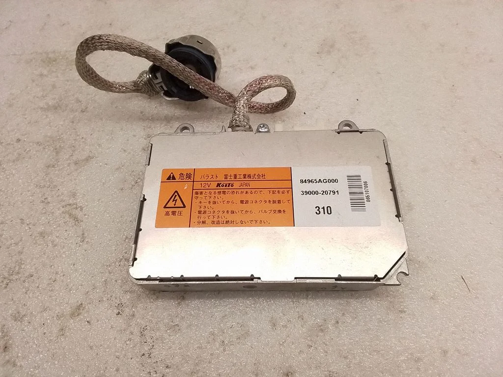 Tule plokk (ksenoonplokk) – Subaru Legacy (2004-2006)